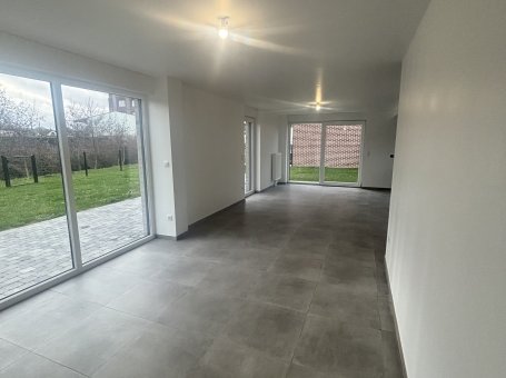 Photo : LAPUGNOY LOT 09